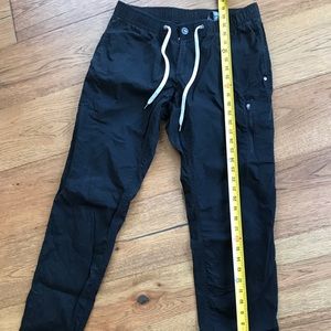 Vuori pants large